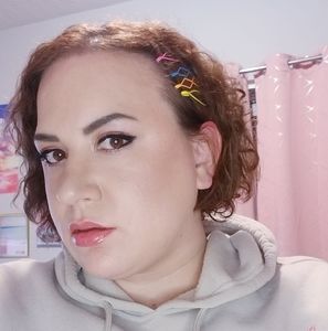 Meet your Posher, Nikki